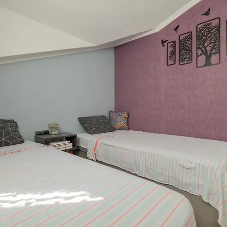 Deniz Loft *