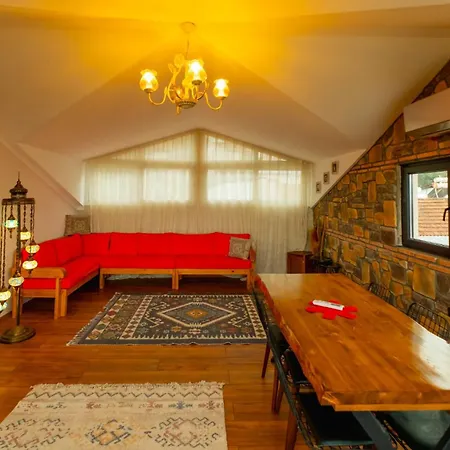 Deniz Loft * Φετιγιέ