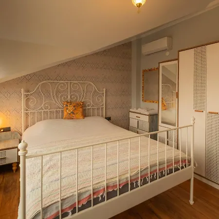 Deniz Loft
